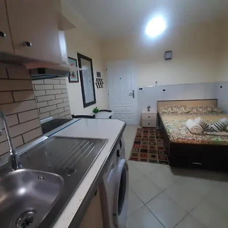 Lively Apparament 1a * Tirana